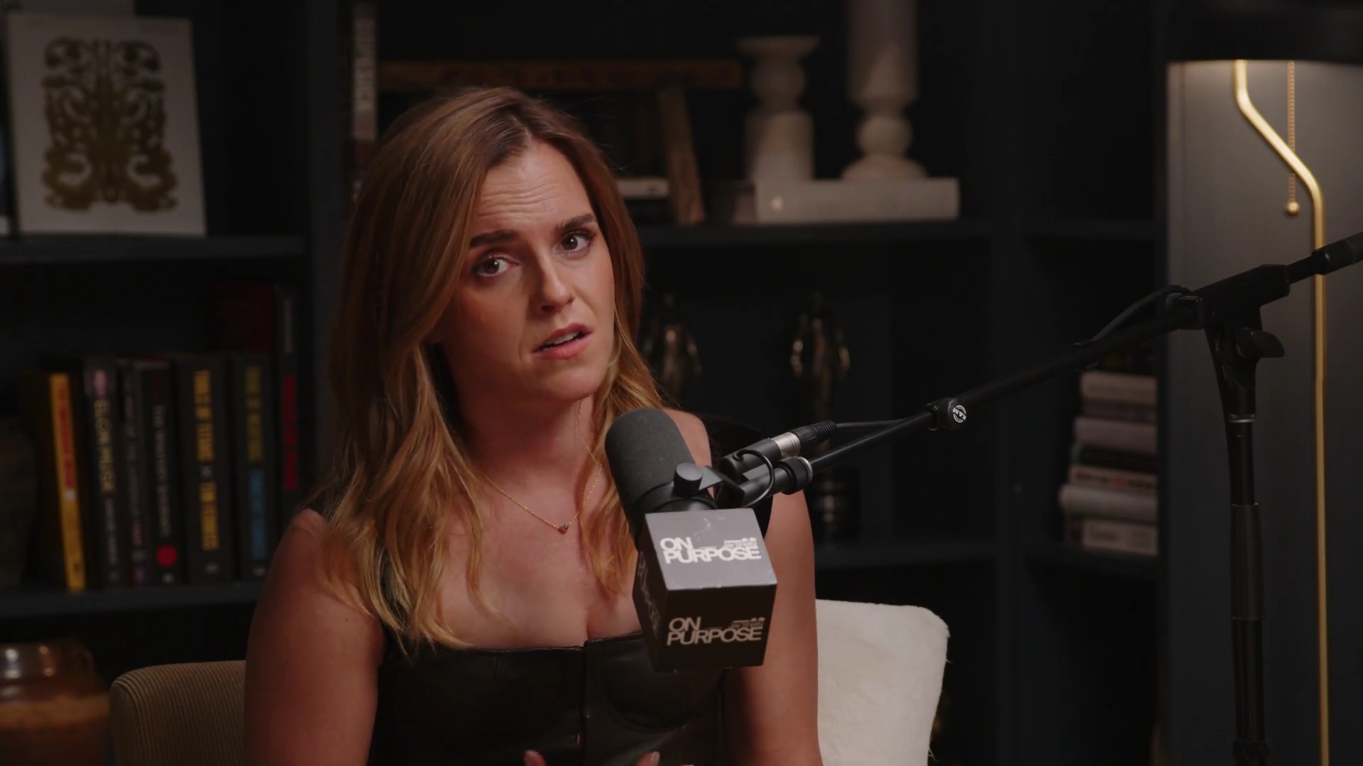 EmmaWatsonFan-dot-nl_2025OnPurposeWithJayShetty1653.jpg EmmaWatsonFan-dot-nl_2025OnPurposeWithJayShetty1653.jpg