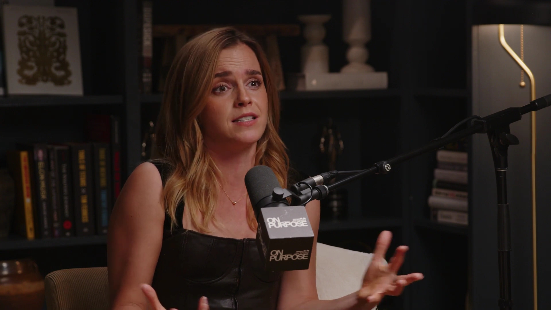 EmmaWatsonFan-dot-nl_2025OnPurposeWithJayShetty1720.jpg