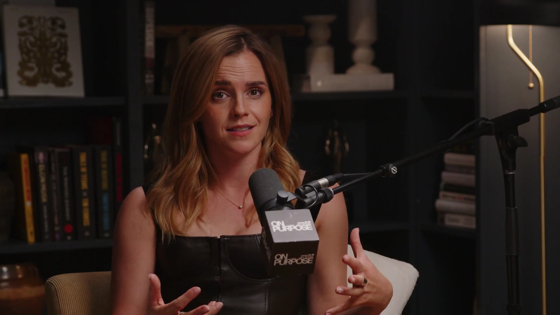 EmmaWatsonFan-dot-nl_2025OnPurposeWithJayShetty1824.jpg
