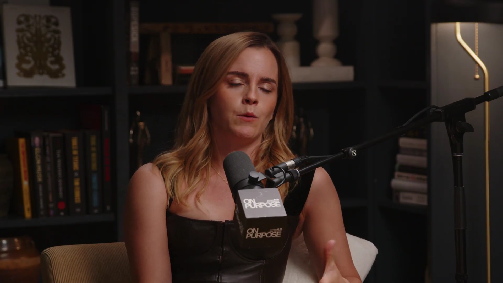 EmmaWatsonFan-dot-nl_2025OnPurposeWithJayShetty2011.jpg EmmaWatsonFan-dot-nl_2025OnPurposeWithJayShetty2011.jpg