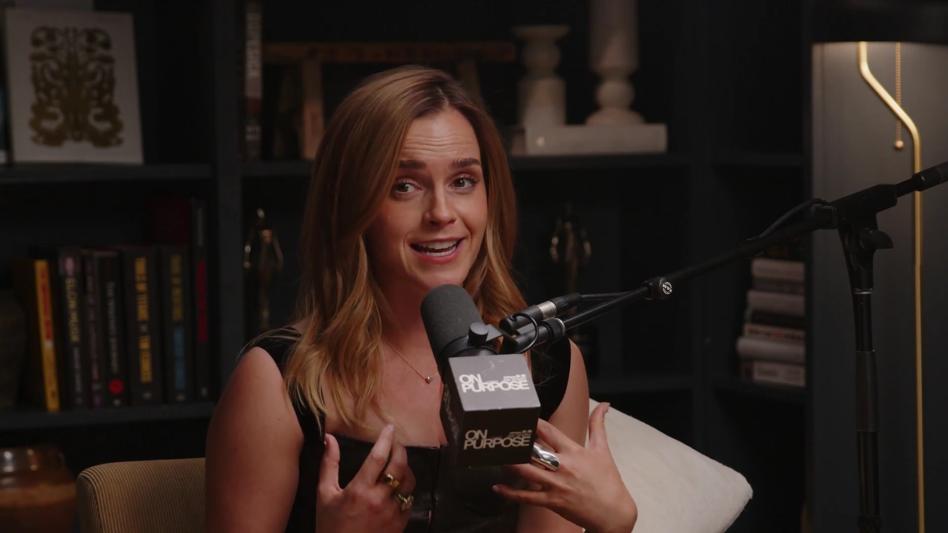 EmmaWatsonFan-dot-nl_2025OnPurposeWithJayShetty2432.jpg EmmaWatsonFan-dot-nl_2025OnPurposeWithJayShetty2432.jpg