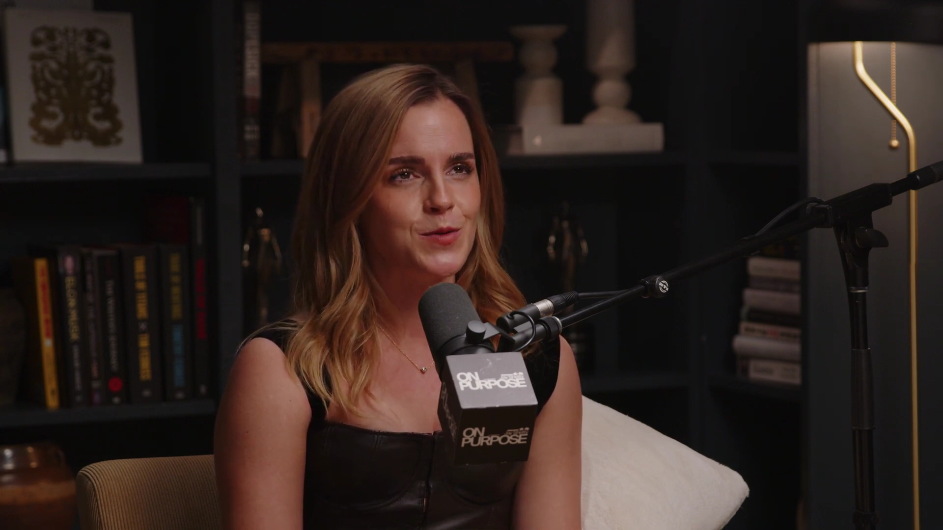 EmmaWatsonFan-dot-nl_2025OnPurposeWithJayShetty2455.jpg EmmaWatsonFan-dot-nl_2025OnPurposeWithJayShetty2455.jpg