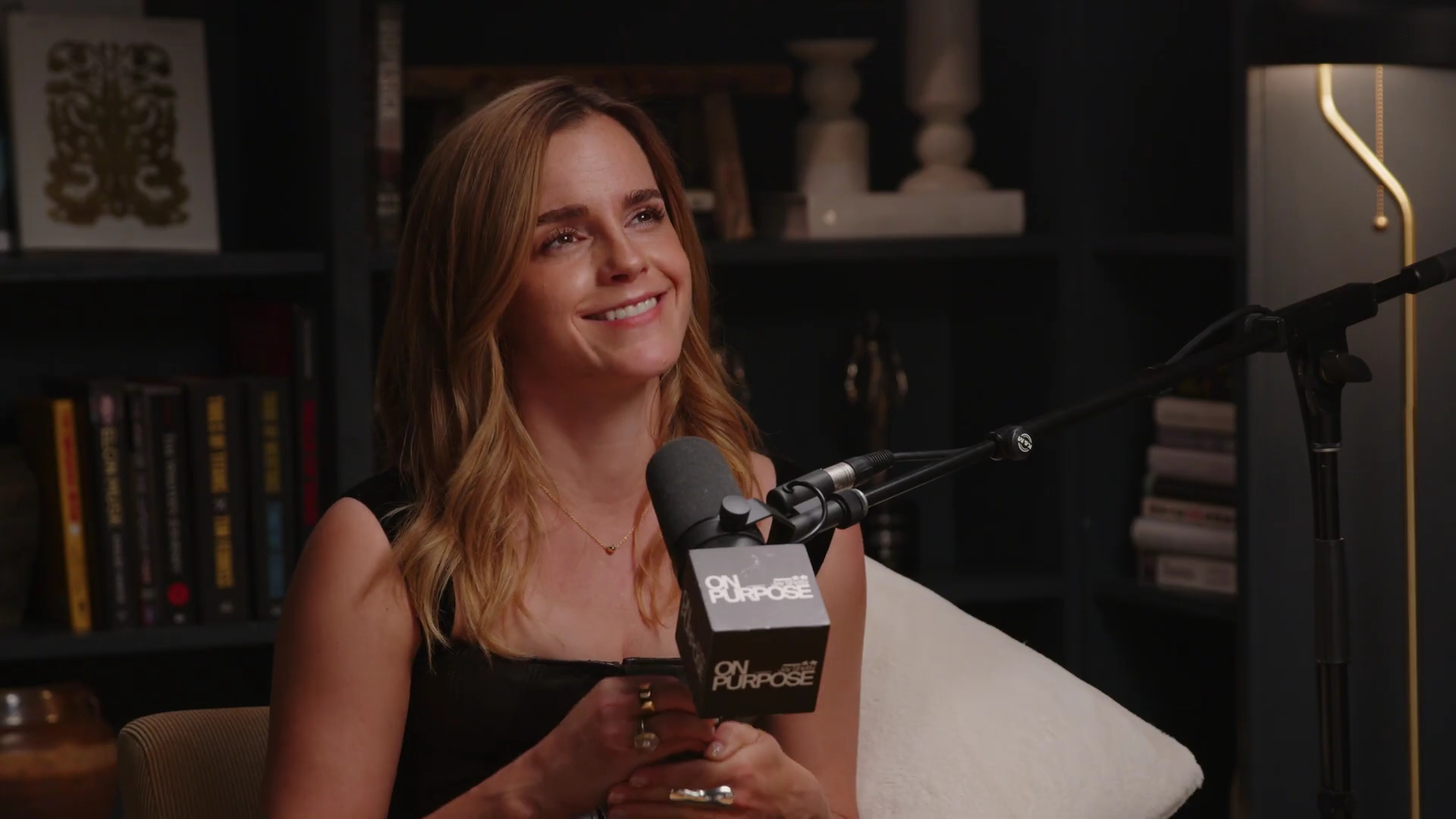 EmmaWatsonFan-dot-nl_2025OnPurposeWithJayShetty2623.jpg