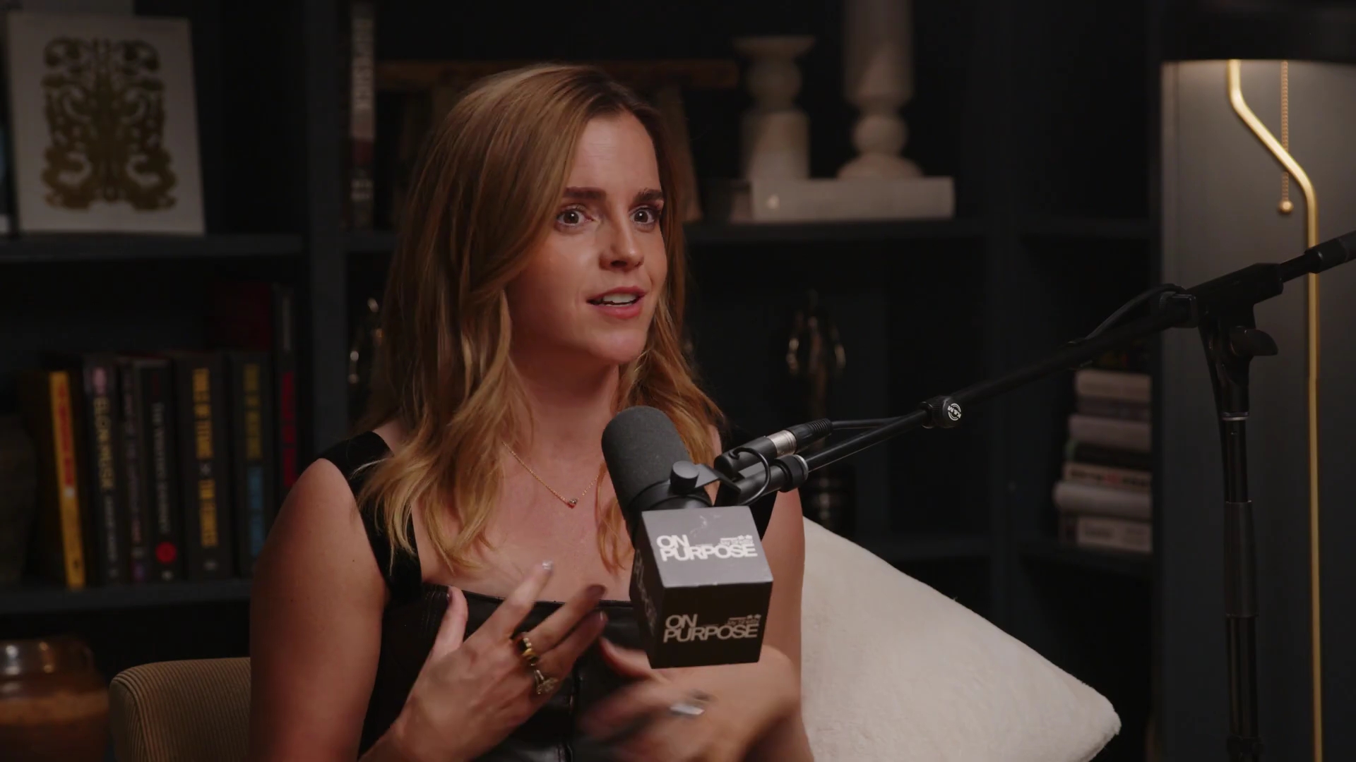 EmmaWatsonFan-dot-nl_2025OnPurposeWithJayShetty2630.jpg EmmaWatsonFan-dot-nl_2025OnPurposeWithJayShetty2630.jpg