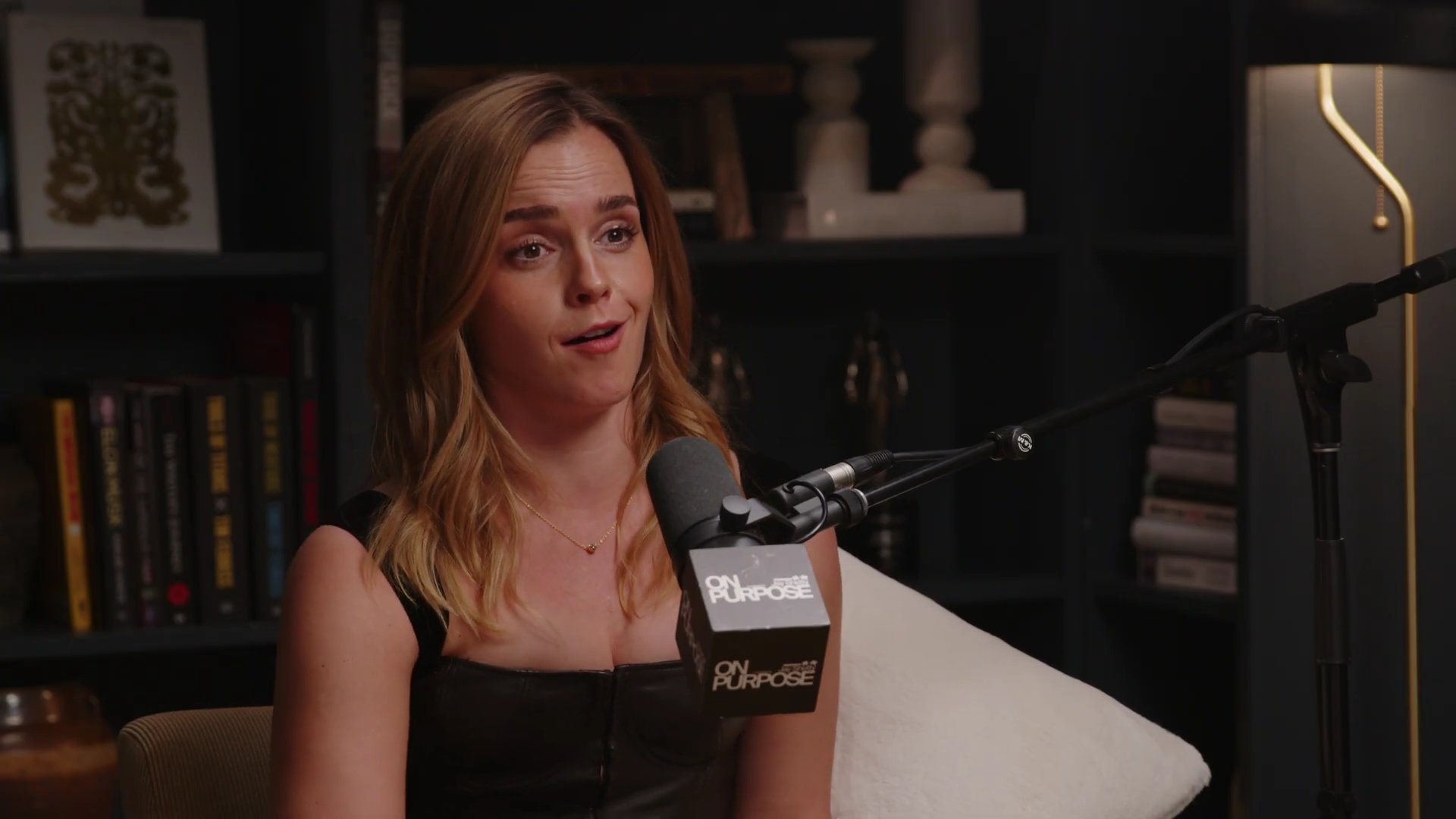 EmmaWatsonFan-dot-nl_2025OnPurposeWithJayShetty2830.jpg EmmaWatsonFan-dot-nl_2025OnPurposeWithJayShetty2830.jpg