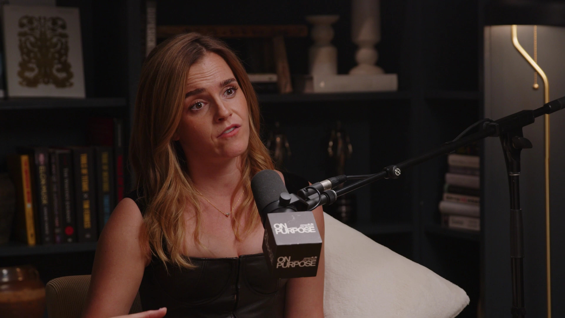 EmmaWatsonFan-dot-nl_2025OnPurposeWithJayShetty3284.jpg