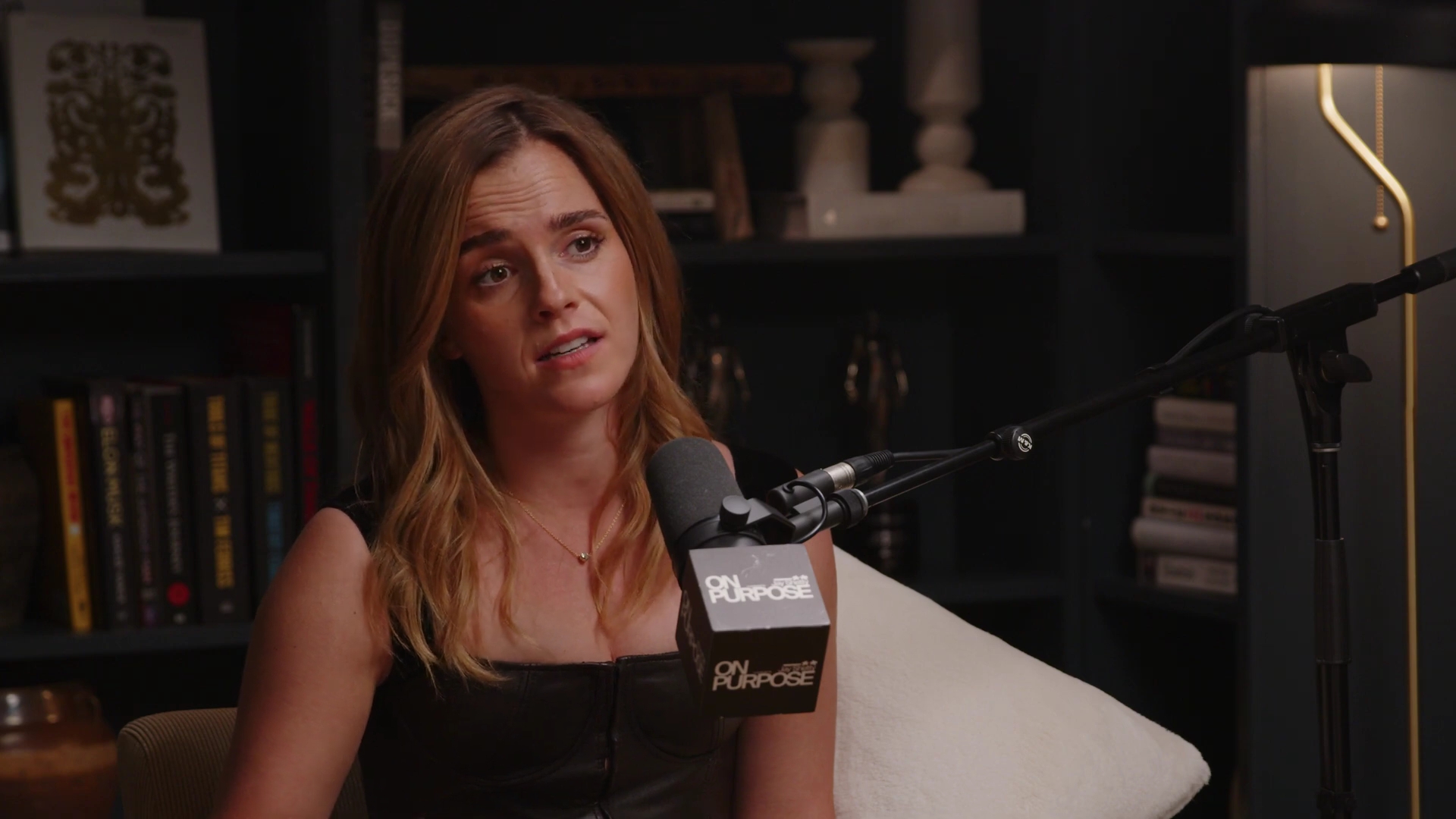 EmmaWatsonFan-dot-nl_2025OnPurposeWithJayShetty3314.jpg