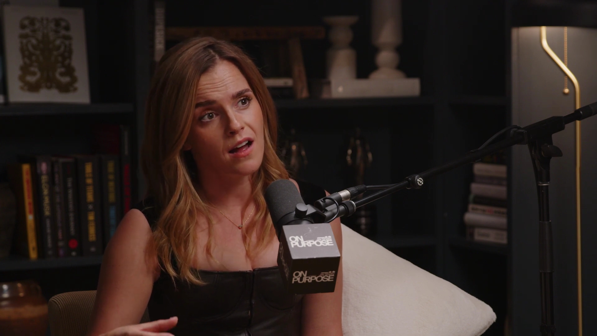 EmmaWatsonFan-dot-nl_2025OnPurposeWithJayShetty3350.jpg EmmaWatsonFan-dot-nl_2025OnPurposeWithJayShetty3350.jpg