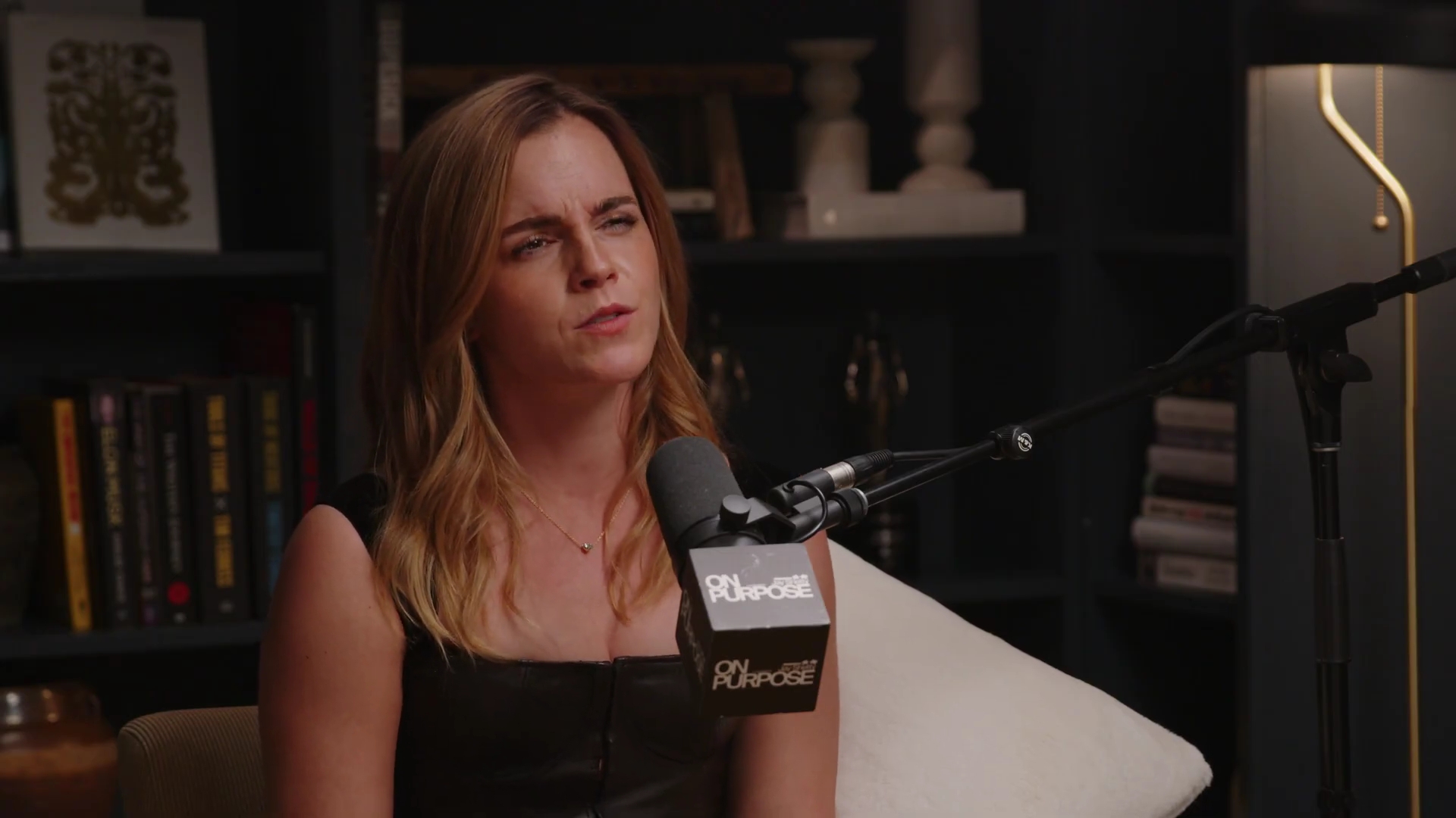 EmmaWatsonFan-dot-nl_2025OnPurposeWithJayShetty3449.jpg