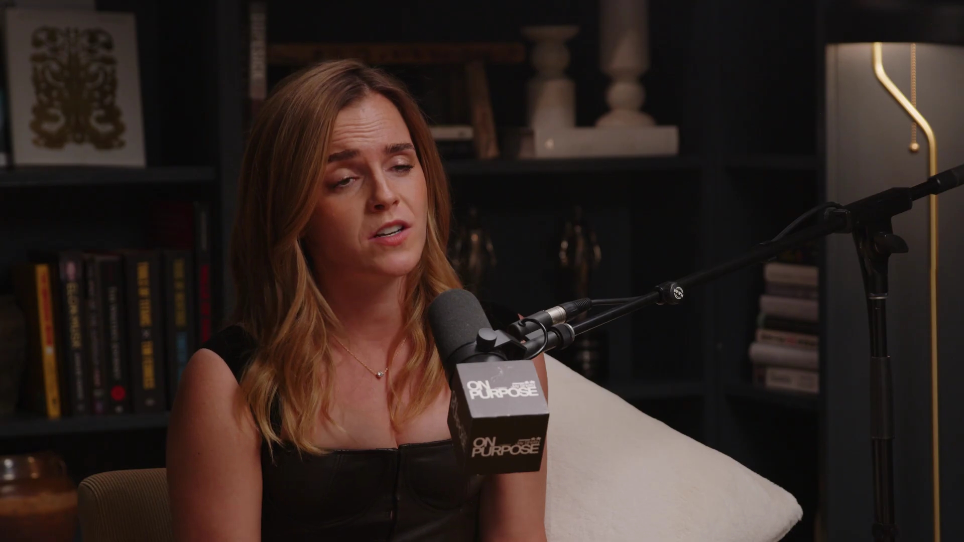 EmmaWatsonFan-dot-nl_2025OnPurposeWithJayShetty3453.jpg