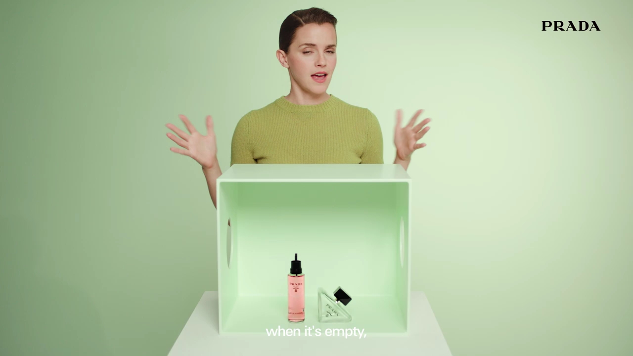 EmmaWatsonFan-dot-nl_PRADAPARADOXE-RefillyourfragrancewithEmmaWatson0019.jpg EmmaWatsonFan-dot-nl_PRADAPARADOXE-RefillyourfragrancewithEmmaWatson0019.jpg