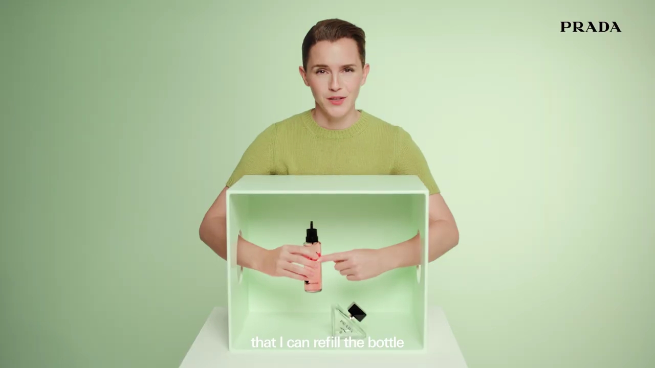 EmmaWatsonFan-dot-nl_PRADAPARADOXE-RefillyourfragrancewithEmmaWatson0032.jpg