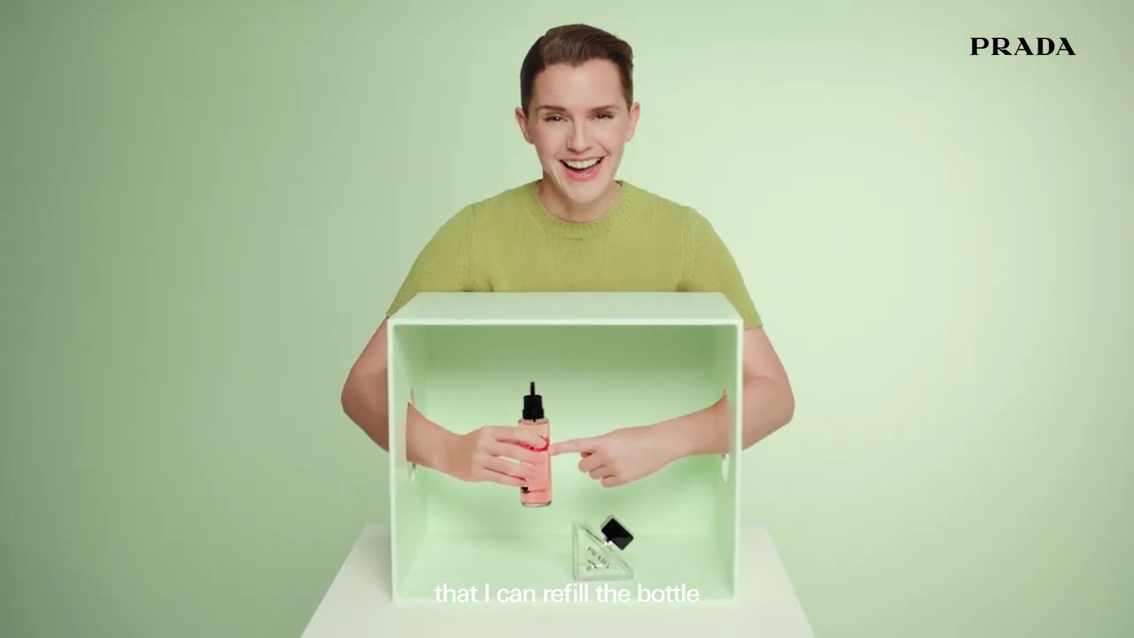 EmmaWatsonFan-dot-nl_PRADAPARADOXE-RefillyourfragrancewithEmmaWatson0035.jpg EmmaWatsonFan-dot-nl_PRADAPARADOXE-RefillyourfragrancewithEmmaWatson0035.jpg