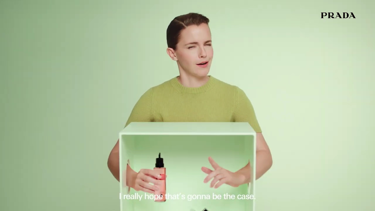 EmmaWatsonFan-dot-nl_PRADAPARADOXE-RefillyourfragrancewithEmmaWatson0046.jpg EmmaWatsonFan-dot-nl_PRADAPARADOXE-RefillyourfragrancewithEmmaWatson0046.jpg