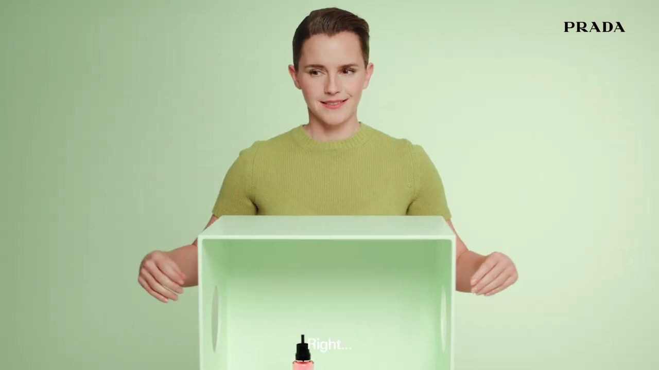 EmmaWatsonFan-dot-nl_PRADAPARADOXE-RefillyourfragrancewithEmmaWatson0054.jpg EmmaWatsonFan-dot-nl_PRADAPARADOXE-RefillyourfragrancewithEmmaWatson0054.jpg