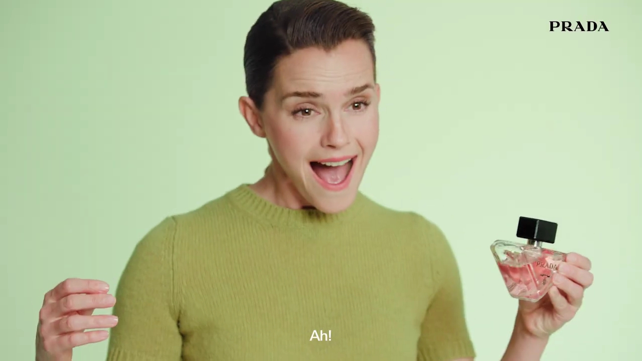 EmmaWatsonFan-dot-nl_PRADAPARADOXE-RefillyourfragrancewithEmmaWatson0119.jpg