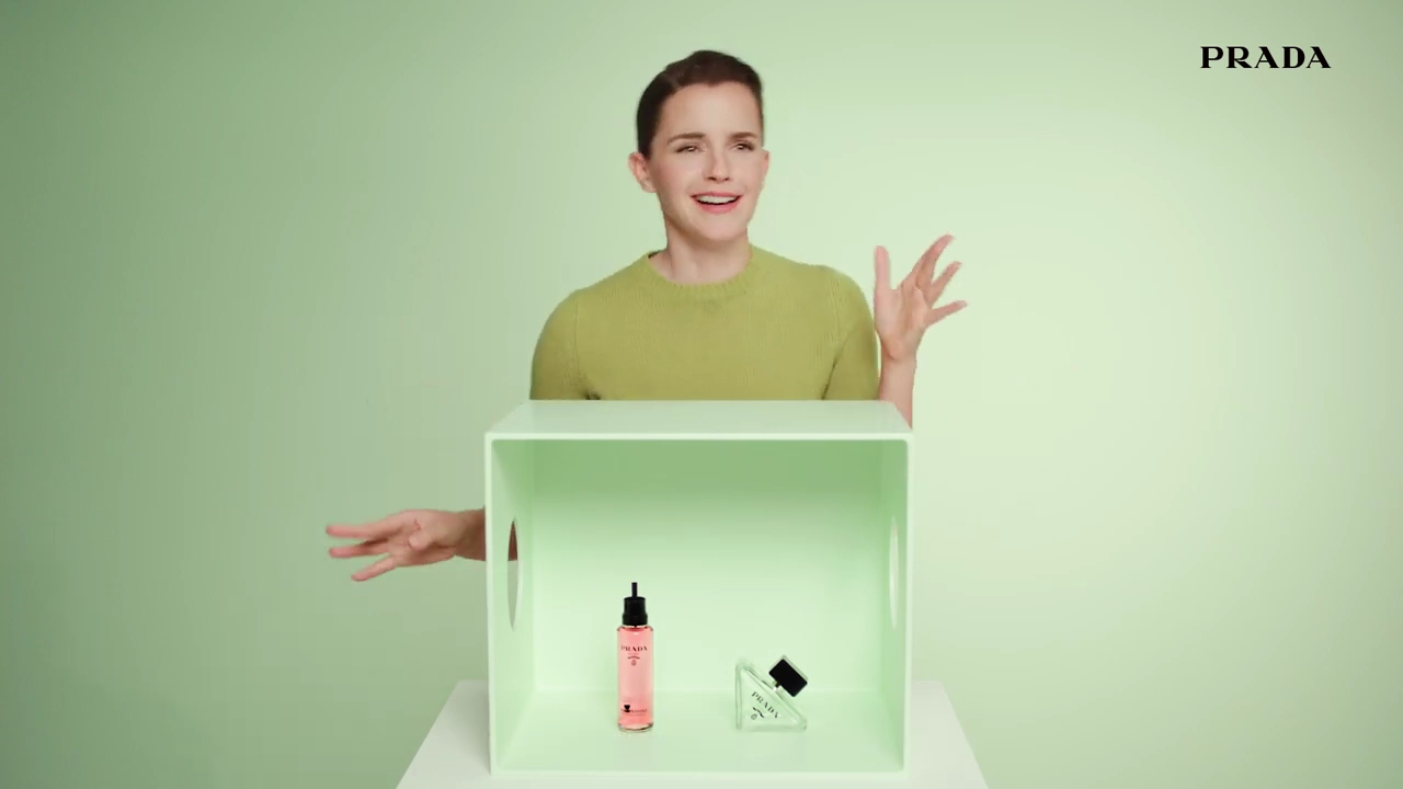 EmmaWatsonFan-dot-nl_PRADAPARADOXE-RefillyourfragrancewithEmmaWatson0142.jpg EmmaWatsonFan-dot-nl_PRADAPARADOXE-RefillyourfragrancewithEmmaWatson0142.jpg