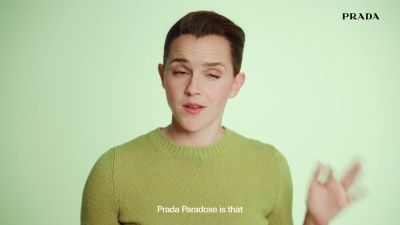 EmmaWatsonFan-dot-nl_PRADAPARADOXE-RefillyourfragrancewithEmmaWatson0014.jpg