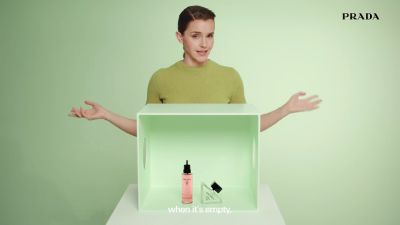 EmmaWatsonFan-dot-nl_PRADAPARADOXE-RefillyourfragrancewithEmmaWatson0020.jpg