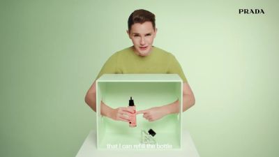 EmmaWatsonFan-dot-nl_PRADAPARADOXE-RefillyourfragrancewithEmmaWatson0033.jpg