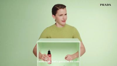 EmmaWatsonFan-dot-nl_PRADAPARADOXE-RefillyourfragrancewithEmmaWatson0048.jpg