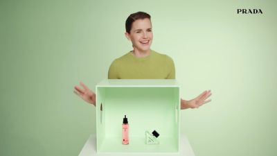 EmmaWatsonFan-dot-nl_PRADAPARADOXE-RefillyourfragrancewithEmmaWatson0144.jpg