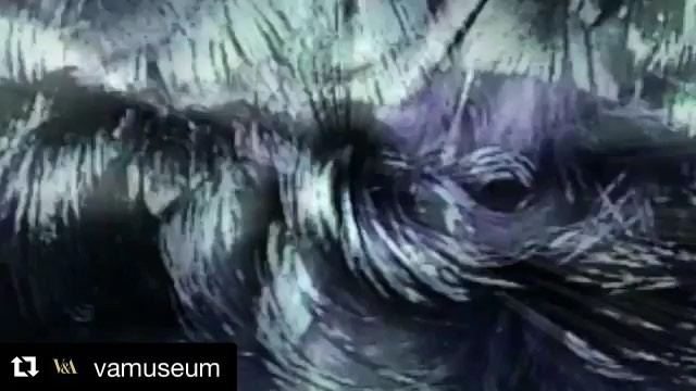 20 april: Incredibly honoured and proud to be part of @vamuseum #FashionedfromNature exhibition. If you're in London, go and see it! https://www.vam.ac.uk/exhibitions/fashioned-from-nature
