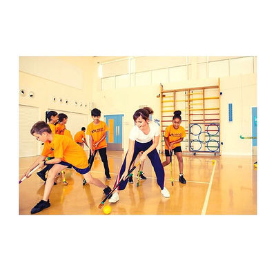 21 juli: 🥅🏑🏃🏽‍♀️Hockey was a big part of my life growing up, and I am proud to have joined @helenrichardson8 and @emilydefroand 💫 at Thorpe Hall Primary School in Walthamstow for the launch @HockeyFuturesUK 🌟, a charity aiming to get children into hockey.
