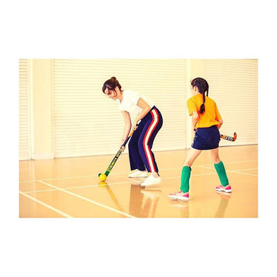 21 juli: 🥅🏑🏃🏽‍♀️Hockey was a big part of my life growing up, and I am proud to have joined @helenrichardson8 and @emilydefroand 💫 at Thorpe Hall Primary School in Walthamstow for the launch @HockeyFuturesUK 🌟, a charity aiming to get children into hockey.
