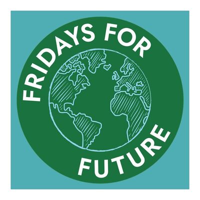 28 oktober: Youth-led organizations are the pioneers fighting against the climate crisis. It is necessary to look to the youth of the world and listen to their cries for help.

Organizations like Fridays For Future are joined with students and activists who are creating global protests outside of their local parliaments and city halls. FFF started in August 2018 when 15 year old @gretathunberg started a school strike where she sat outside Swedish Parliament every day demanding that measures be taken on the climate crisis. This movement has inspired millions across the world to take action.

MAPA: Most Affect People and Areas, is a faction of FFF that focuses on the communities suffering the most at the hands of Climate Change. MAPA focuses on intersectional activism as the spearhead to create tangible change in our world.

”Intersectionality is not only a philosophical idea or a word, but it is also shown with little actions every day, it’s about rights and how we need to be careful. How we have to think and act with intersectionality - and not only post and talk.“ --- Lorena Luiza
MAPA activist from Brazil

Check out @fridaysforfuture and @fridaysforfuturemapa and visit their website to find out how to get involved. Give a follow to some of the tagged activists in the post, who are changing our world! ❤️❤️❤️
