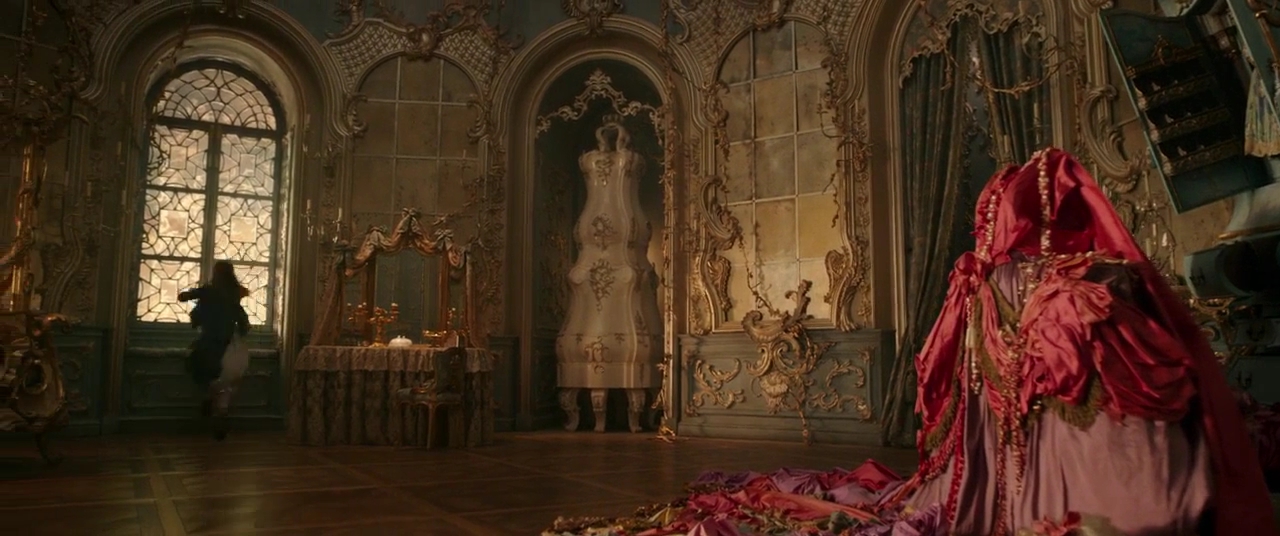 EmmaWatsonFan-dot-NL_BeautyAndtheBeast1827.jpg EmmaWatsonFan-dot-NL_BeautyAndtheBeast1827.jpg