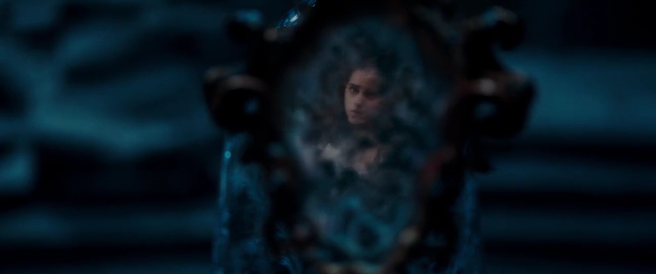 EmmaWatsonFan-dot-NL_BeautyAndtheBeast2411.jpg