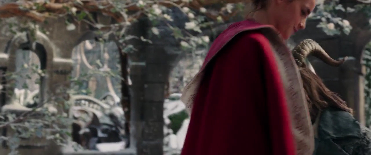 EmmaWatsonFan-dot-NL_BeautyAndtheBeast4097.jpg EmmaWatsonFan-dot-NL_BeautyAndtheBeast4097.jpg