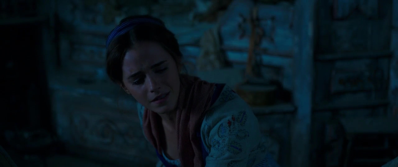 EmmaWatsonFan-dot-NL_BeautyAndtheBeast4372.jpg EmmaWatsonFan-dot-NL_BeautyAndtheBeast4372.jpg