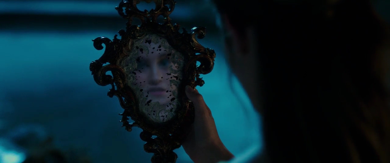 EmmaWatsonFan-dot-NL_BeautyAndtheBeast4918.jpg EmmaWatsonFan-dot-NL_BeautyAndtheBeast4918.jpg