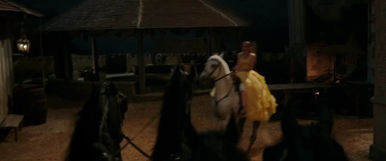 EmmaWatsonFan-dot-NL_BeautyAndtheBeast5246.jpg EmmaWatsonFan-dot-NL_BeautyAndtheBeast5246.jpg