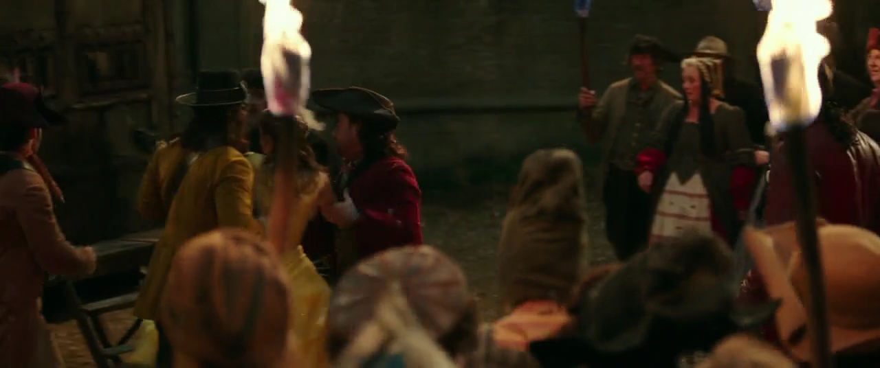 EmmaWatsonFan-dot-NL_BeautyAndtheBeast5348.jpg EmmaWatsonFan-dot-NL_BeautyAndtheBeast5348.jpg