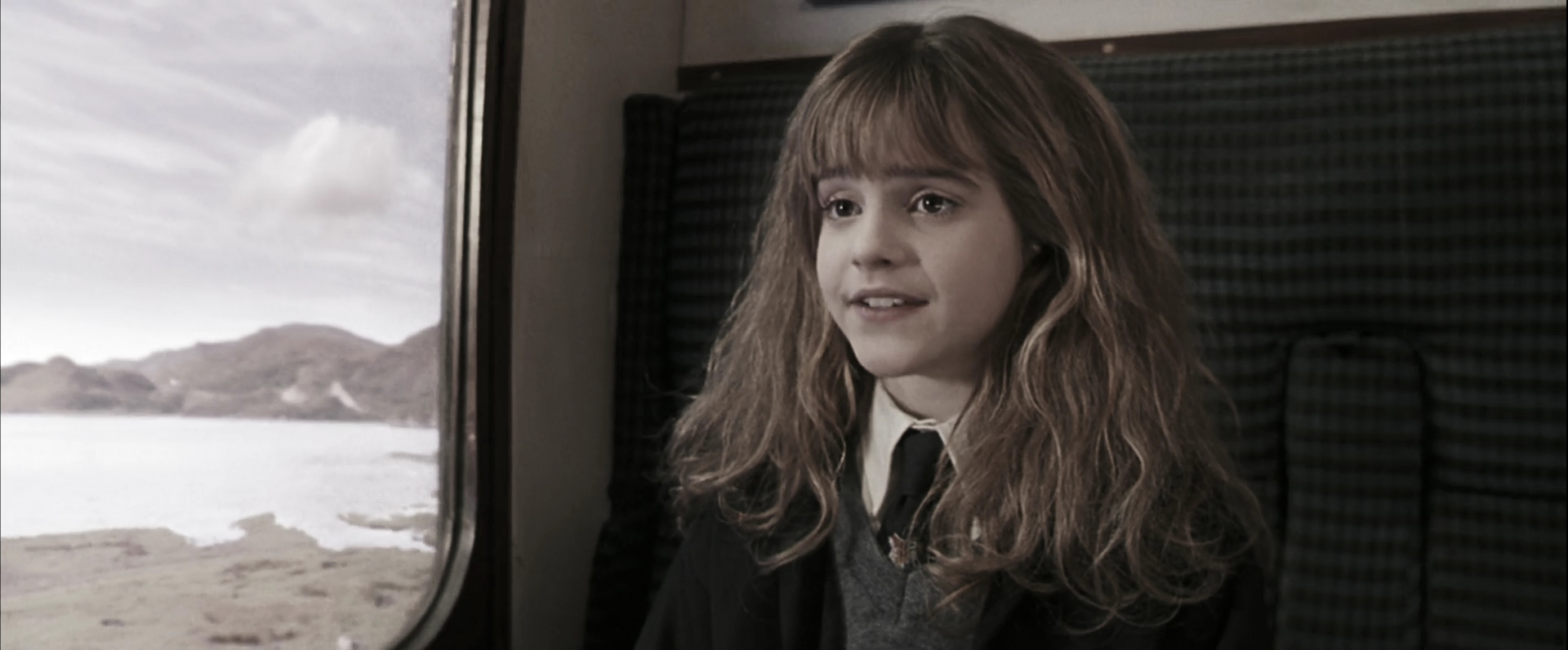 EmmaWatsonFan-dot-nl_HarryPotterandthePhilosophersStone0118.jpg EmmaWatsonFan-dot-nl_HarryPotterandthePhilosophersStone0118.jpg