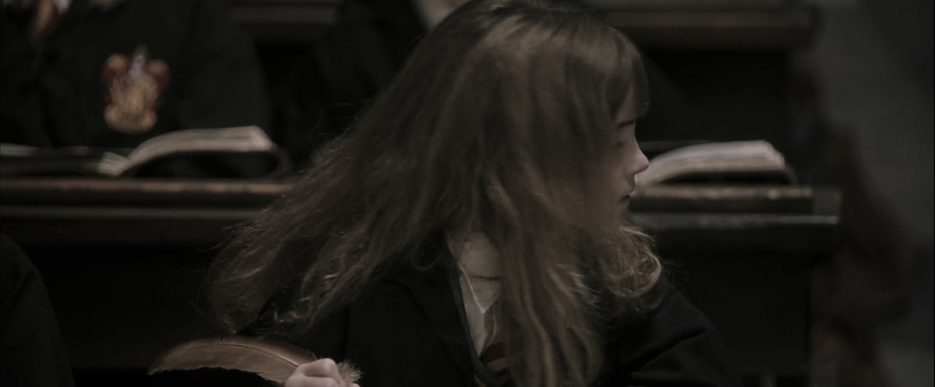 EmmaWatsonFan-dot-nl_HarryPotterandthePhilosophersStone0883.jpg EmmaWatsonFan-dot-nl_HarryPotterandthePhilosophersStone0883.jpg