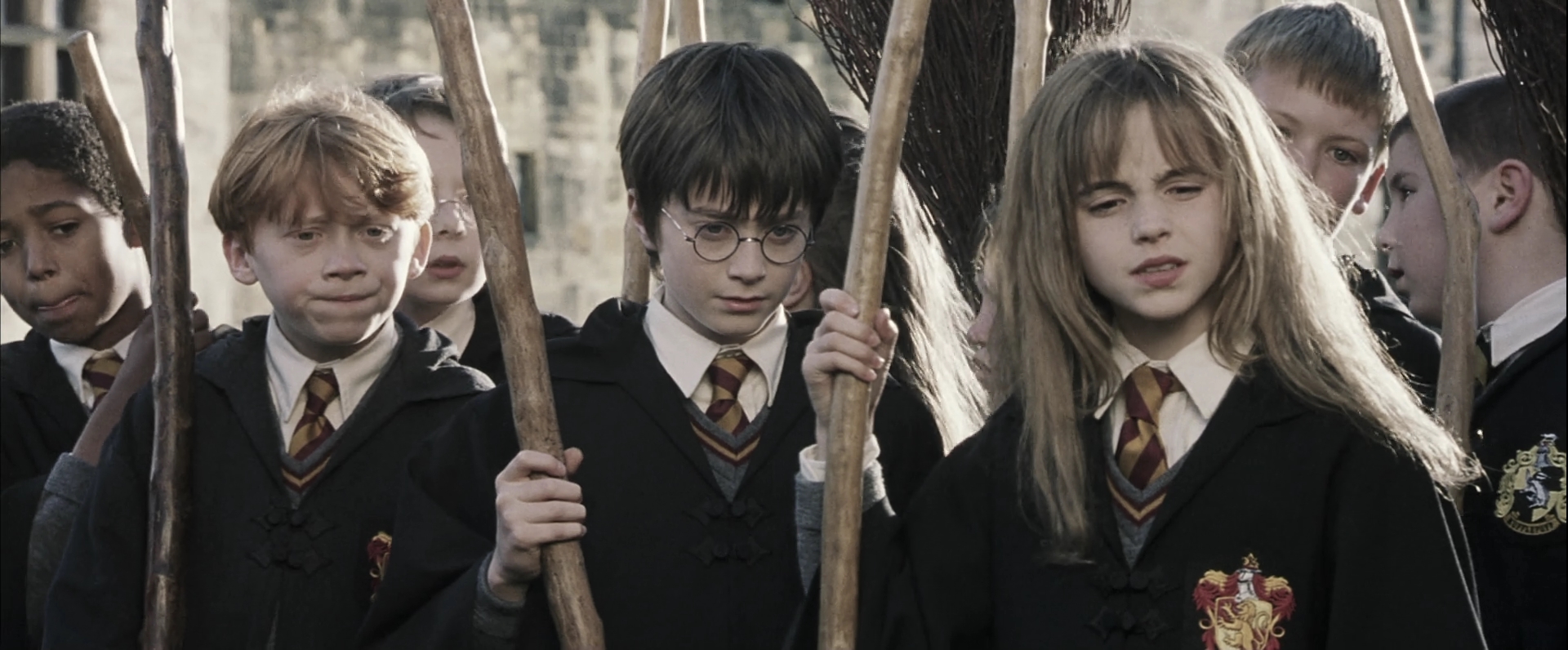 EmmaWatsonFan-dot-nl_HarryPotterandthePhilosophersStone1346.jpg
