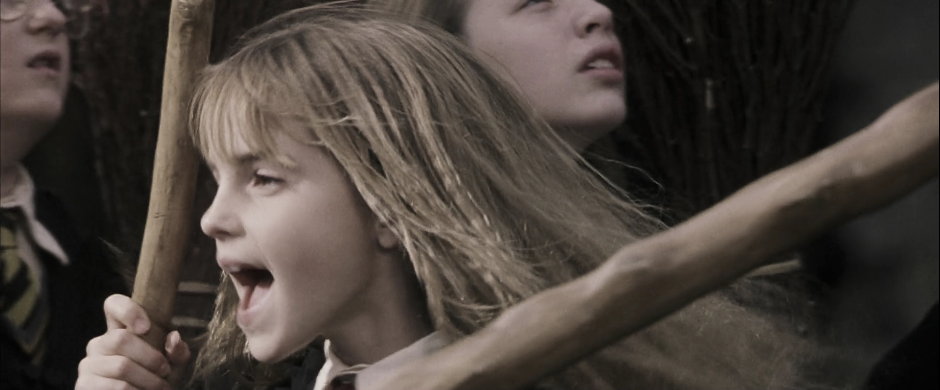 EmmaWatsonFan-dot-nl_HarryPotterandthePhilosophersStone1396.jpg