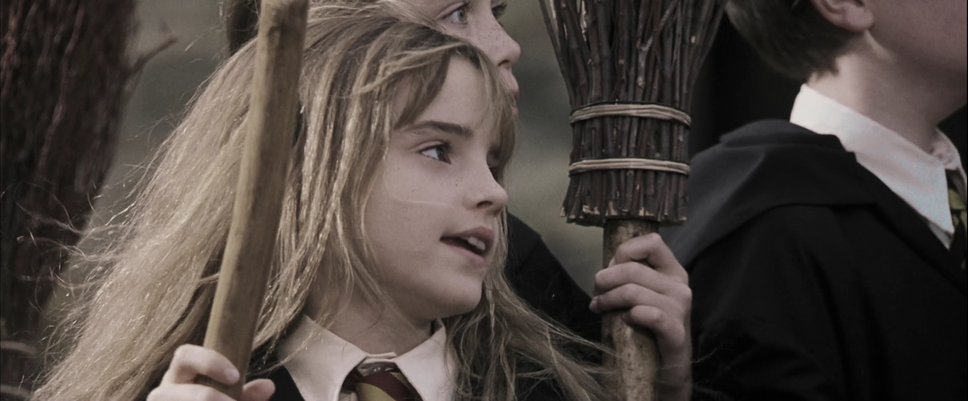 EmmaWatsonFan-dot-nl_HarryPotterandthePhilosophersStone1404.jpg