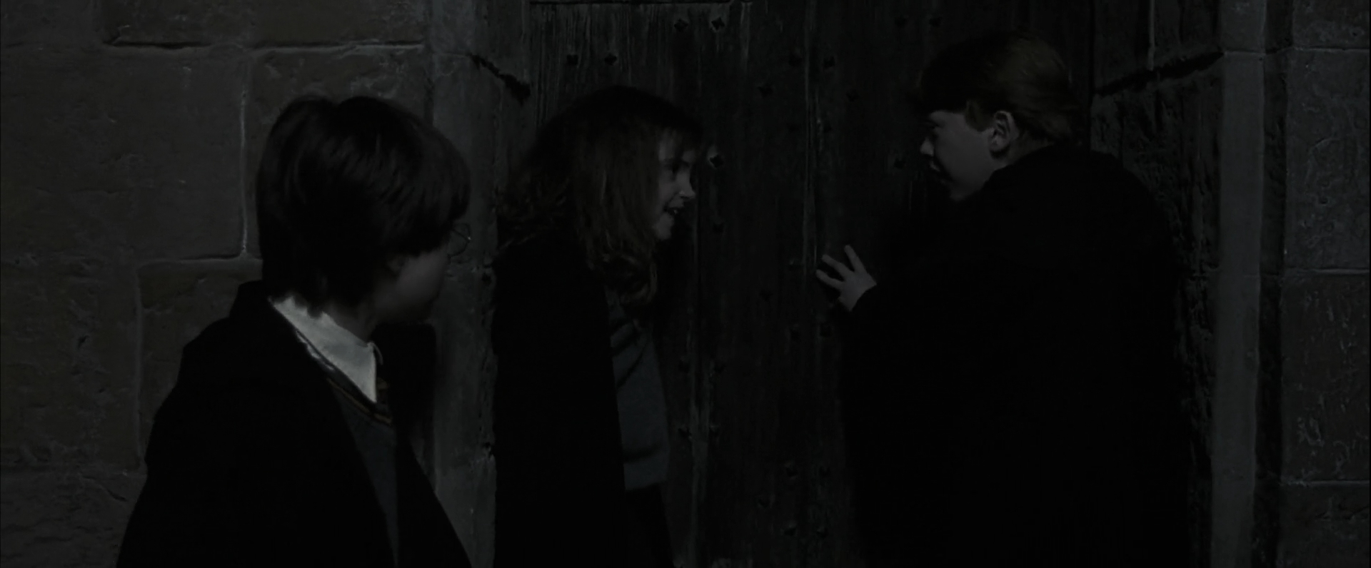 EmmaWatsonFan-dot-nl_HarryPotterandthePhilosophersStone1635.jpg EmmaWatsonFan-dot-nl_HarryPotterandthePhilosophersStone1635.jpg