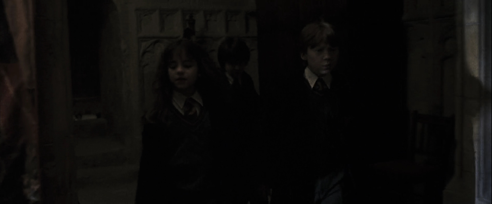 EmmaWatsonFan-dot-nl_HarryPotterandthePhilosophersStone1684.jpg EmmaWatsonFan-dot-nl_HarryPotterandthePhilosophersStone1684.jpg