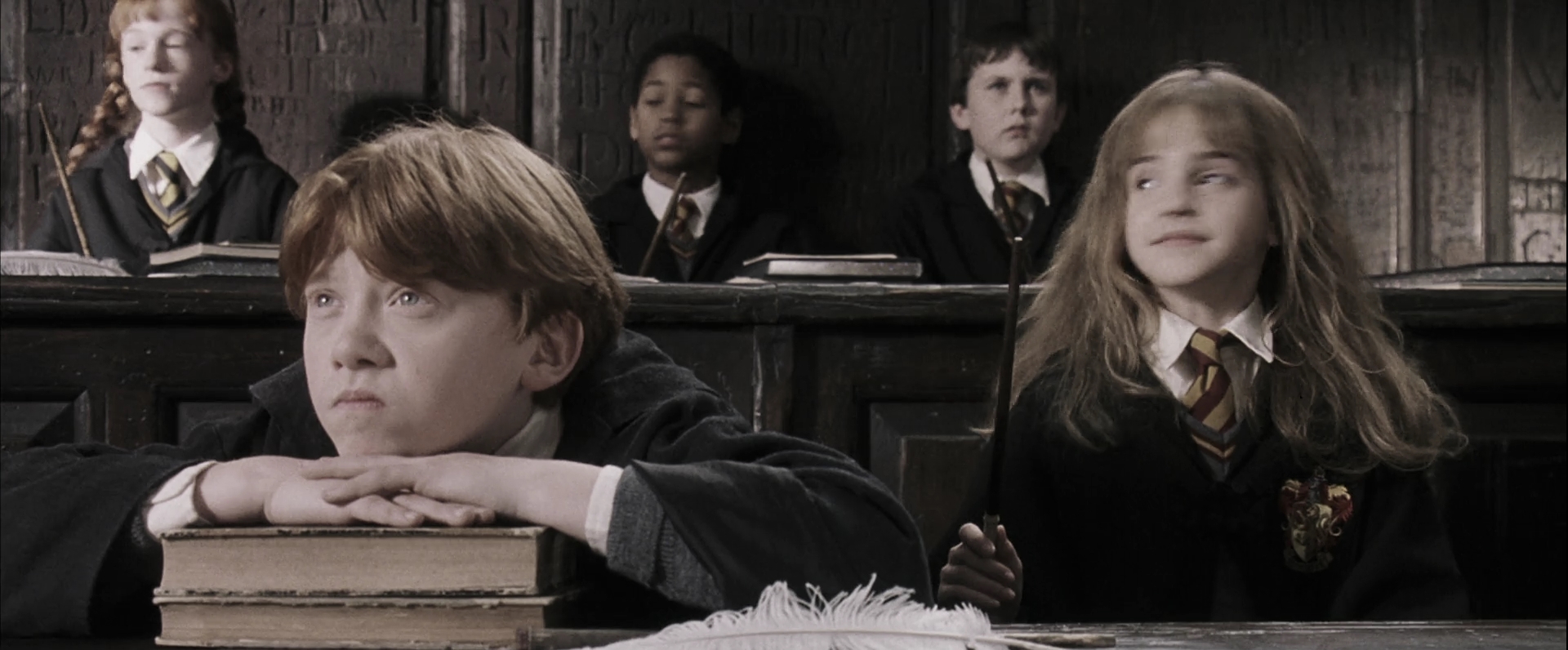 EmmaWatsonFan-dot-nl_HarryPotterandthePhilosophersStone1929.jpg