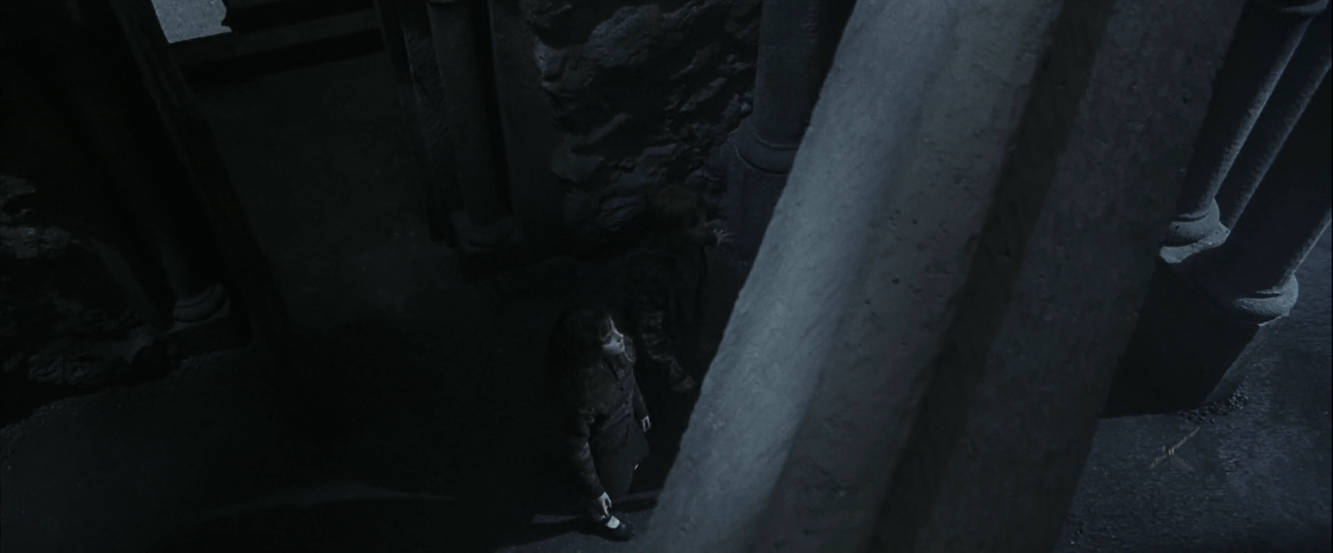 EmmaWatsonFan-dot-nl_HarryPotterandthePhilosophersStone5073.jpg EmmaWatsonFan-dot-nl_HarryPotterandthePhilosophersStone5073.jpg