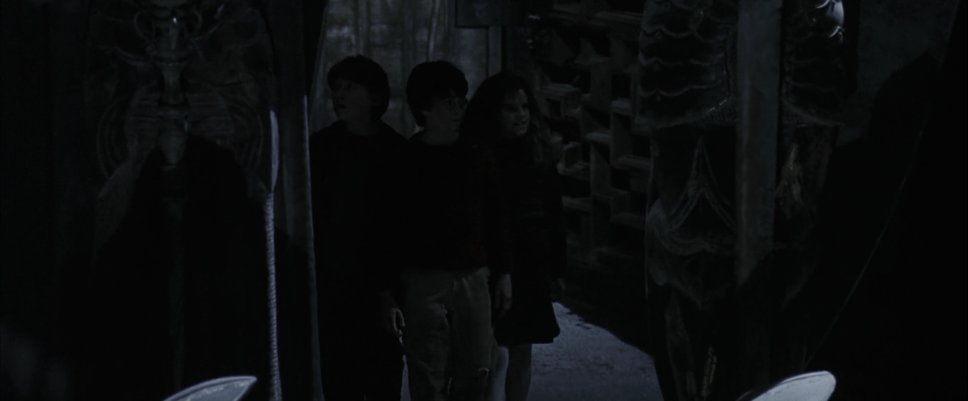 EmmaWatsonFan-dot-nl_HarryPotterandthePhilosophersStone5217.jpg EmmaWatsonFan-dot-nl_HarryPotterandthePhilosophersStone5217.jpg