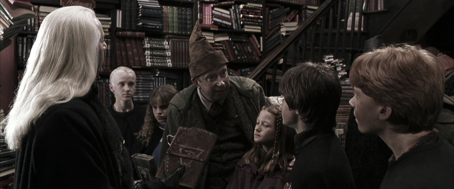 EmmaWatsonFan-dot-nl_HarryPotterandtheChamberOfSecrets0236.jpg