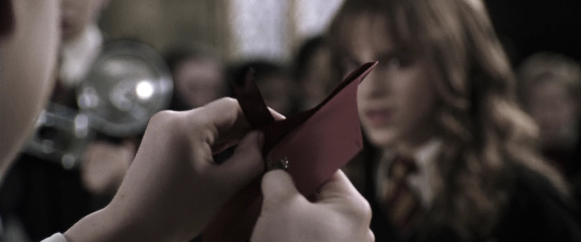 EmmaWatsonFan-dot-nl_HarryPotterandtheChamberOfSecrets1001.jpg