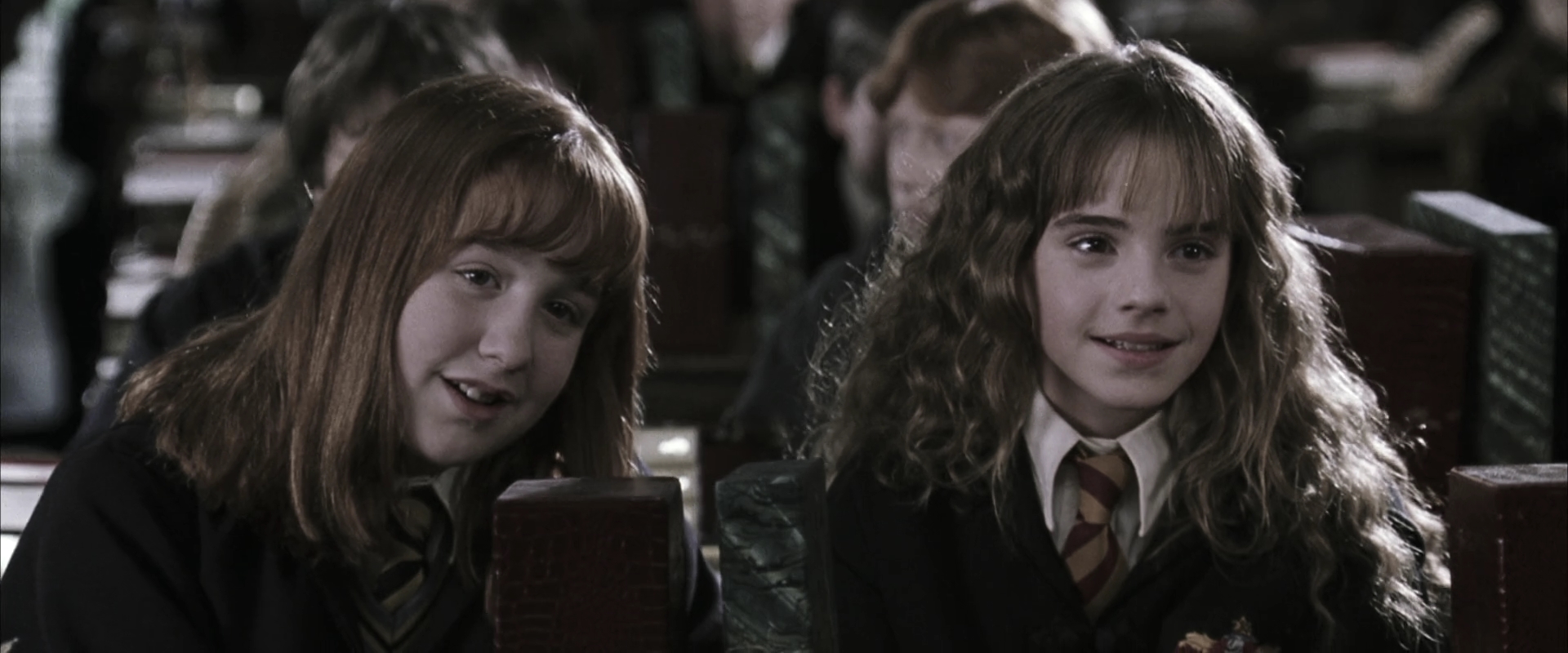 EmmaWatsonFan-dot-nl_HarryPotterandtheChamberOfSecrets1074.jpg
